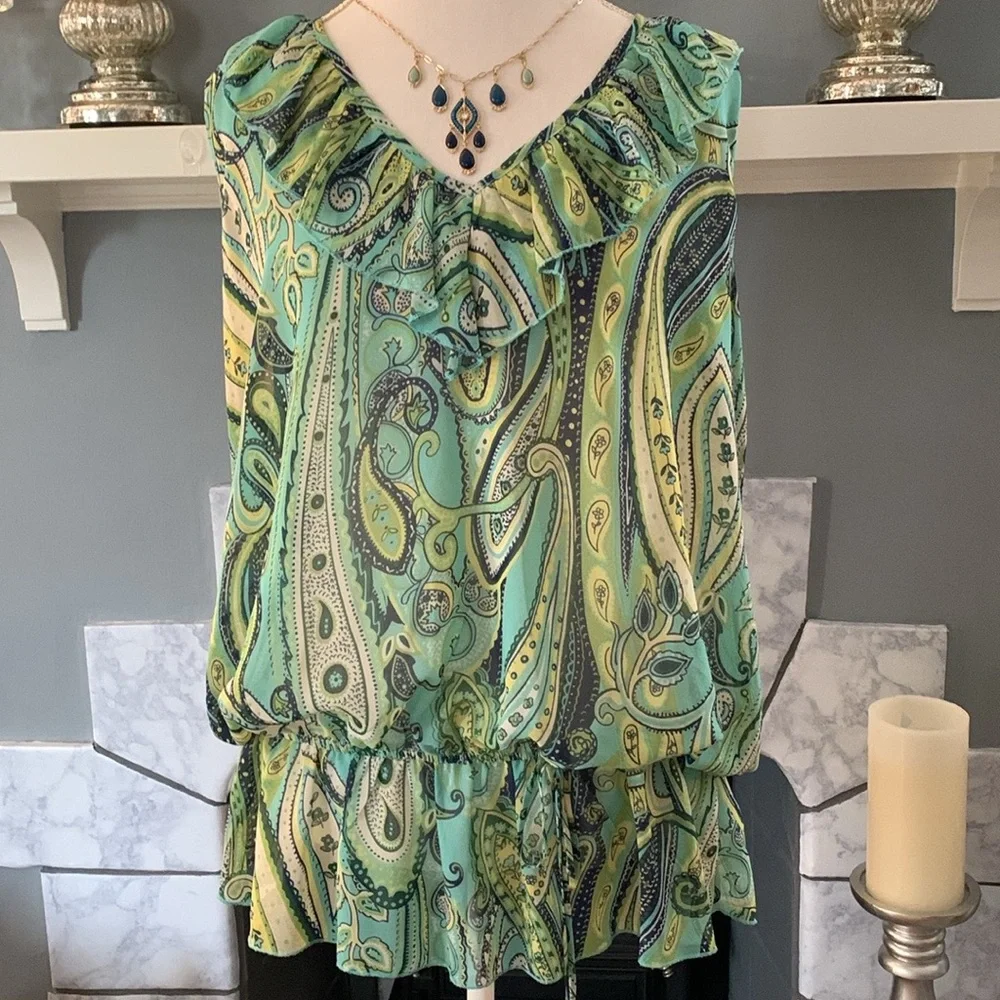 Ruby Rox Top - Picture 2 of 10